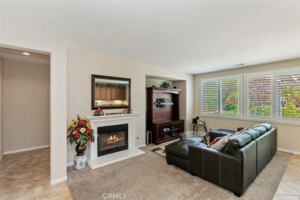 25226 Pacific Crest, Corona, California 92883 home-pic-12