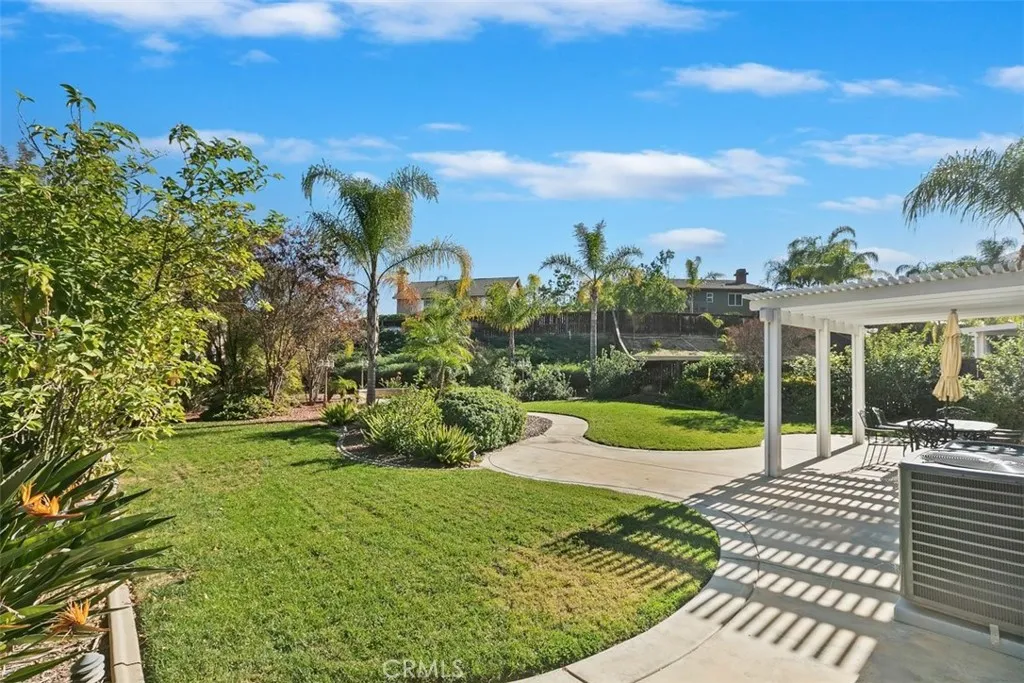 25226 Pacific Crest, Corona, California 92883 home-pic-30