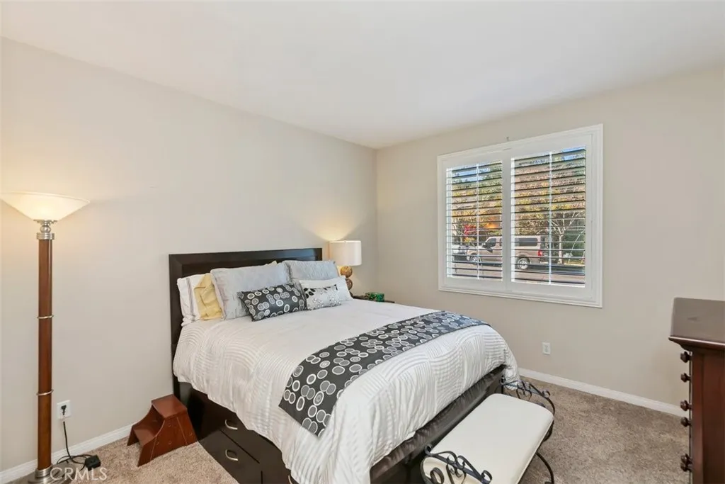 25226 Pacific Crest, Corona, California 92883 home-pic-6
