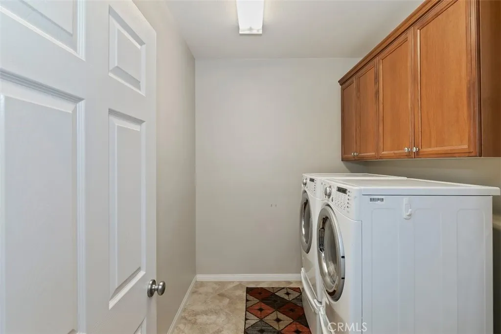 25226 Pacific Crest, Corona, California 92883 home-pic-17