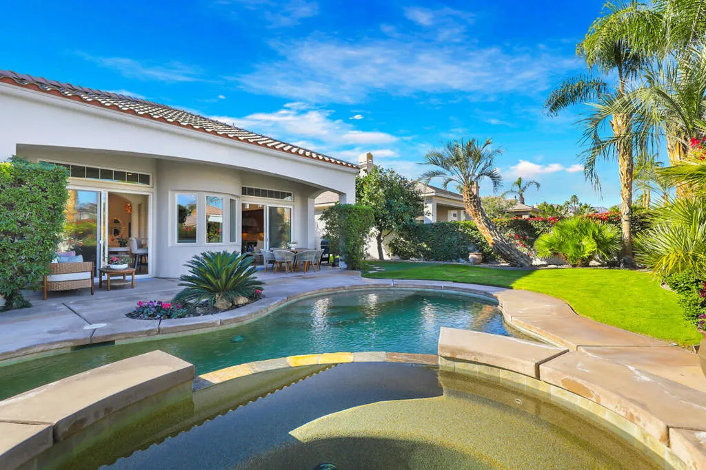 80540 Via Terracina, La Quinta, California 92253 home-pic-40