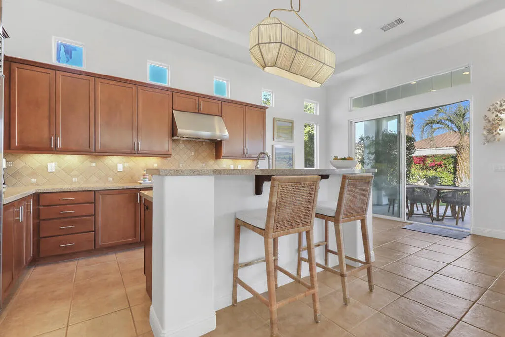 80540 Via Terracina, La Quinta, California 92253 home-pic-15