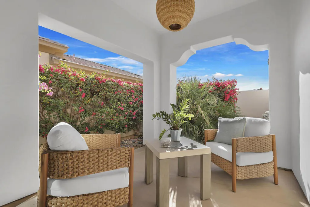 80540 Via Terracina, La Quinta, California 92253 home-pic-25