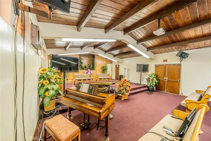 711 W C, Colton, California 92324