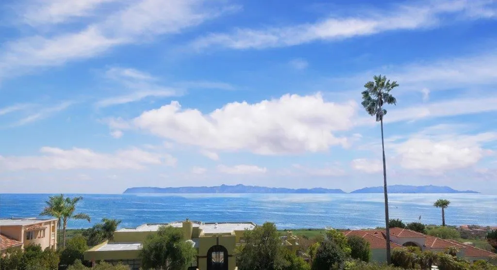 32524 Seacliff Drive, Rancho Palos Verdes, California 90275 home-pic-17