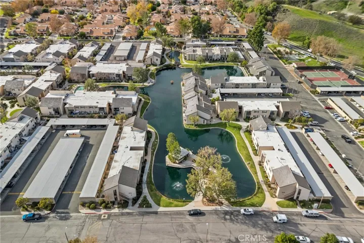 25736 Player Drive R4, Valencia, California 91355