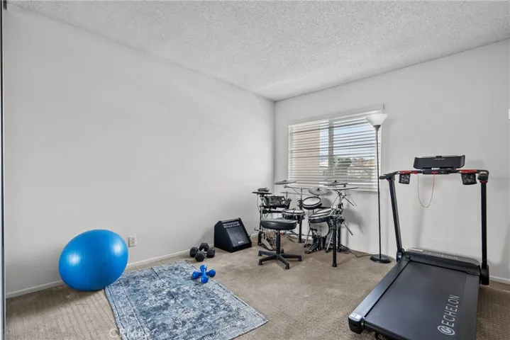 25736 Player Drive R4, Valencia, California 91355
