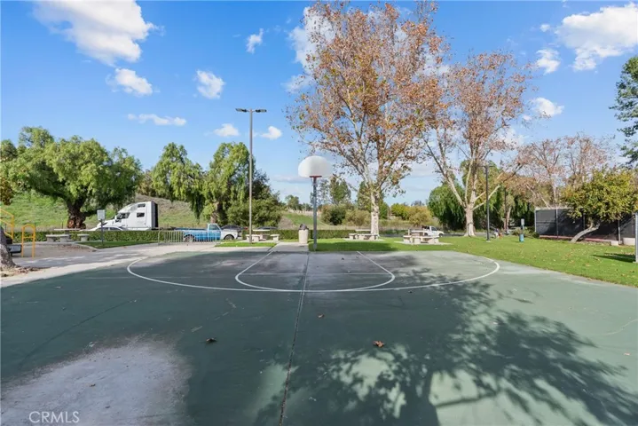 25736 Player Drive R4, Valencia, California 91355