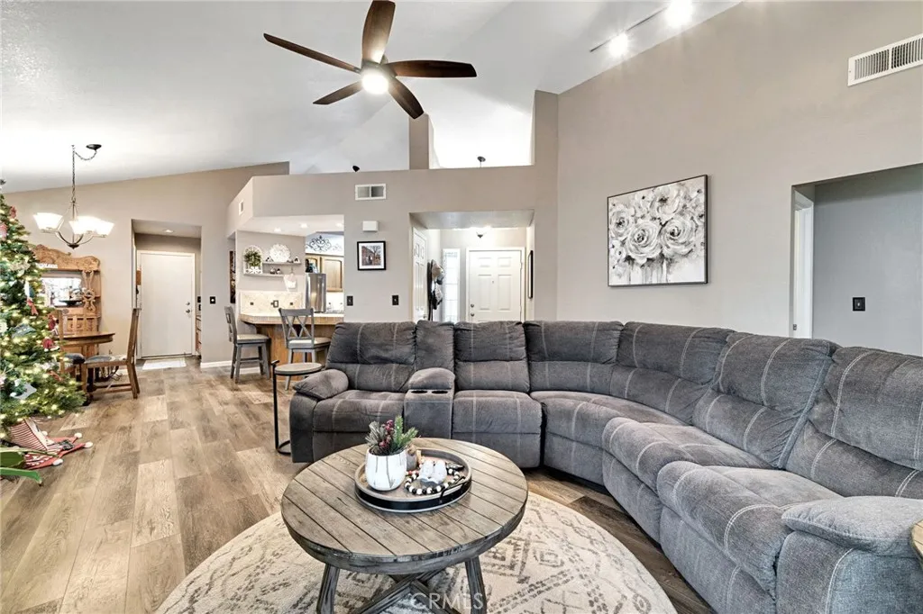9150 N Woodlawn, Fresno, California 93720 home-pic-7