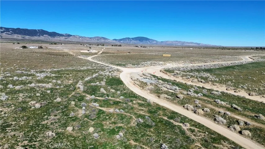 360 View (North)
