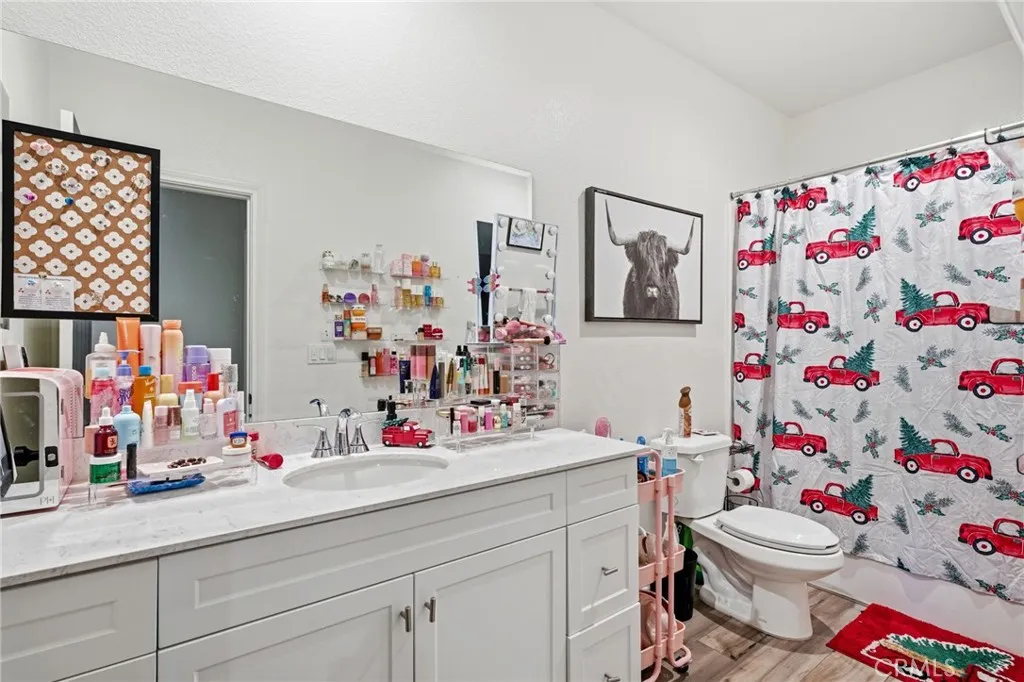28184 Echo Court, Menifee, California 92585 home-pic-18
