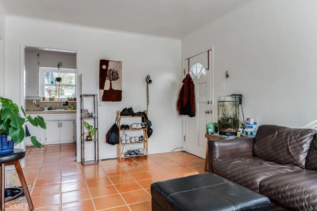 2021 Broad, San Luis Obispo, California 93401 home-pic-34