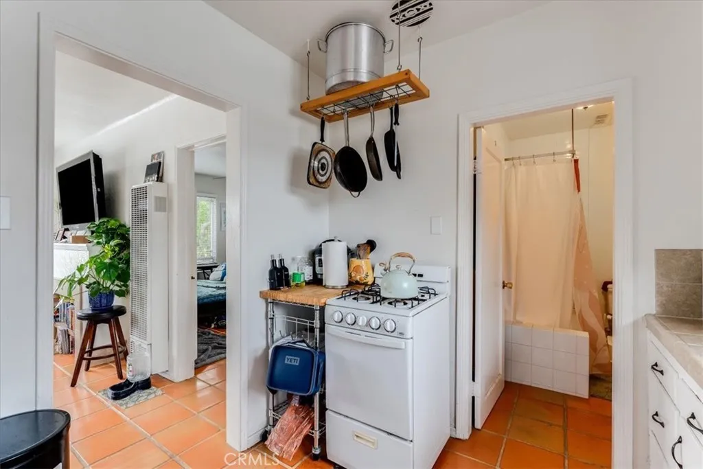 2021 Broad, San Luis Obispo, California 93401 home-pic-37