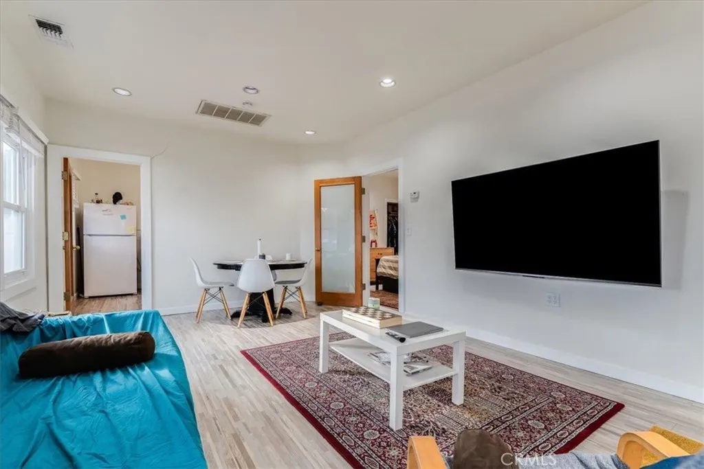 2021 Broad, San Luis Obispo, California 93401 home-pic-10