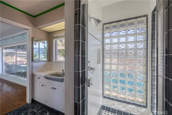 25 Buena Vista Avenue, San Luis Obispo, California 93405