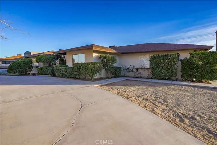 27407 Azurite, Barstow, California 92311