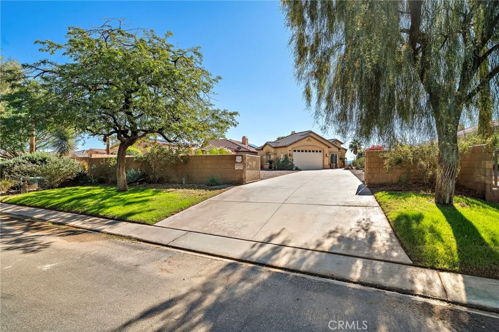 2710 Colorado River