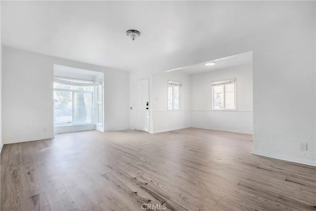 2916 Halldale, Los Angeles, California 90018 home-pic-13