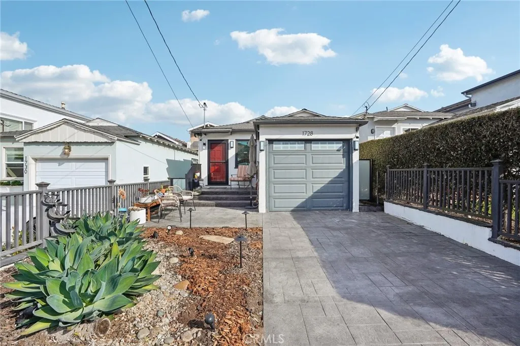 1728 Goodman Avenue, Redondo Beach, California 90278 home-pic-33
