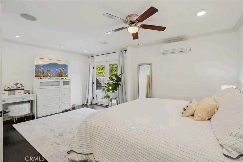 1728 Goodman Avenue, Redondo Beach, California 90278 home-pic-22