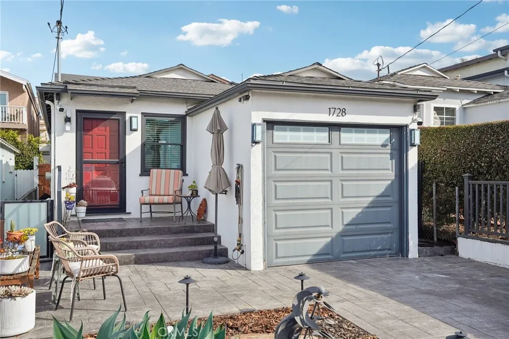 1728 Goodman Avenue, Redondo Beach, California 90278 home-pic-3