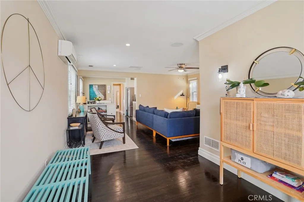 1728 Goodman Avenue, Redondo Beach, California 90278 home-pic-5
