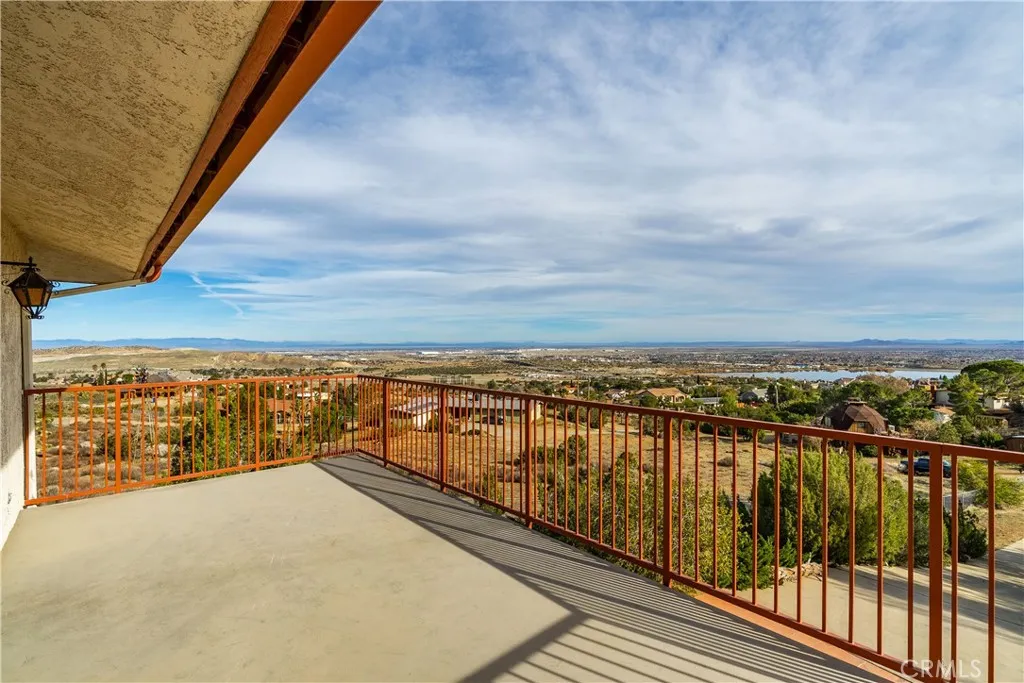 36421 Oliver, Palmdale, California 93551 home-pic-36