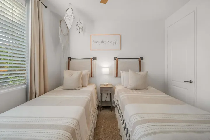 48638 Anastacia Ct (15 of 60)