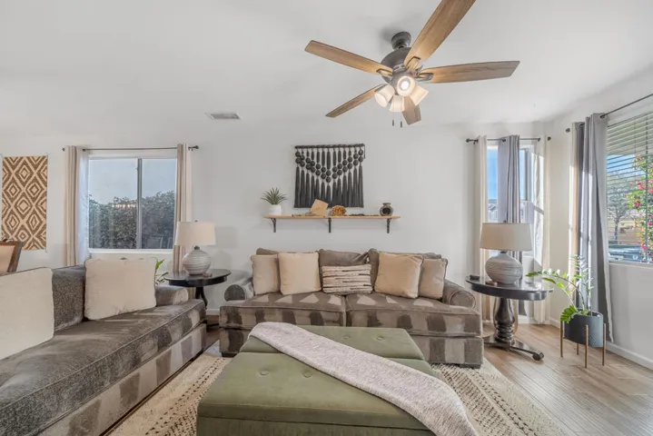 48638 Anastacia Ct (28 of 60)
