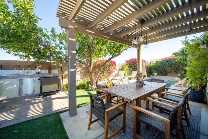 Anastacia BBQ and Patio