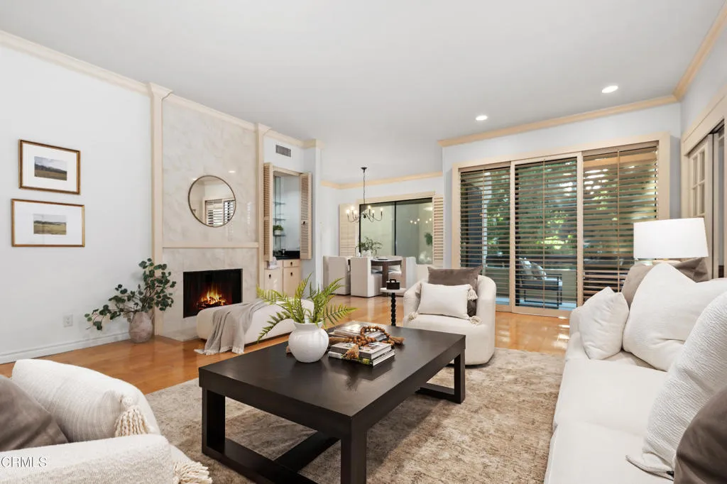 2329 Century Hill, Los Angeles, California 90067 home-pic-1