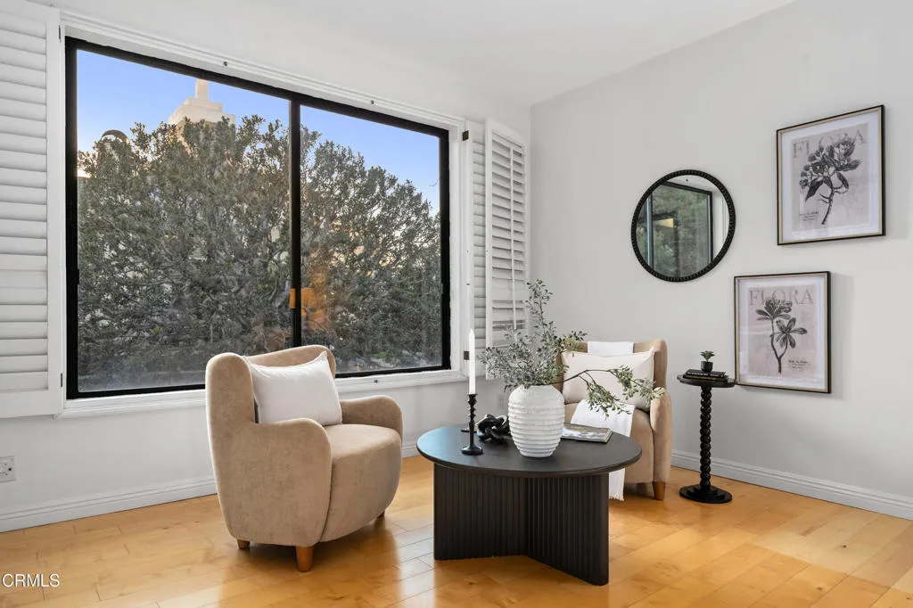 2329 Century Hill, Los Angeles, California 90067 home-pic-15