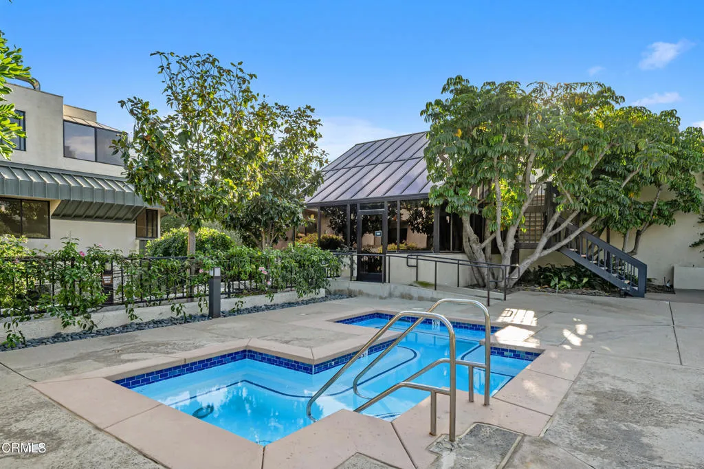 2329 Century Hill, Los Angeles, California 90067 home-pic-28