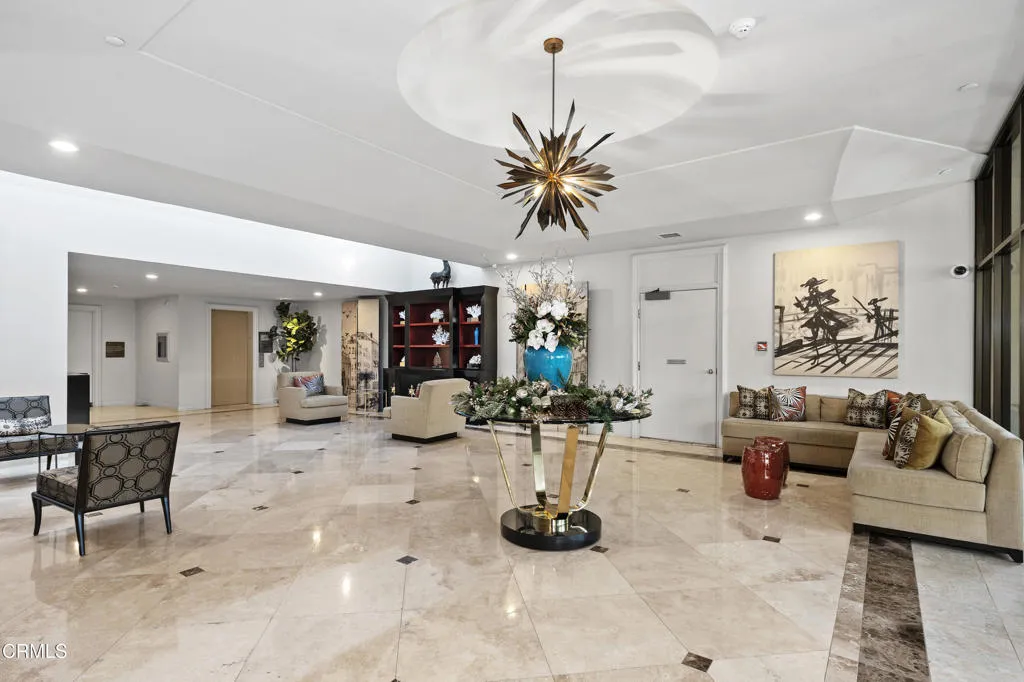 2329 Century Hill, Los Angeles, California 90067 home-pic-30