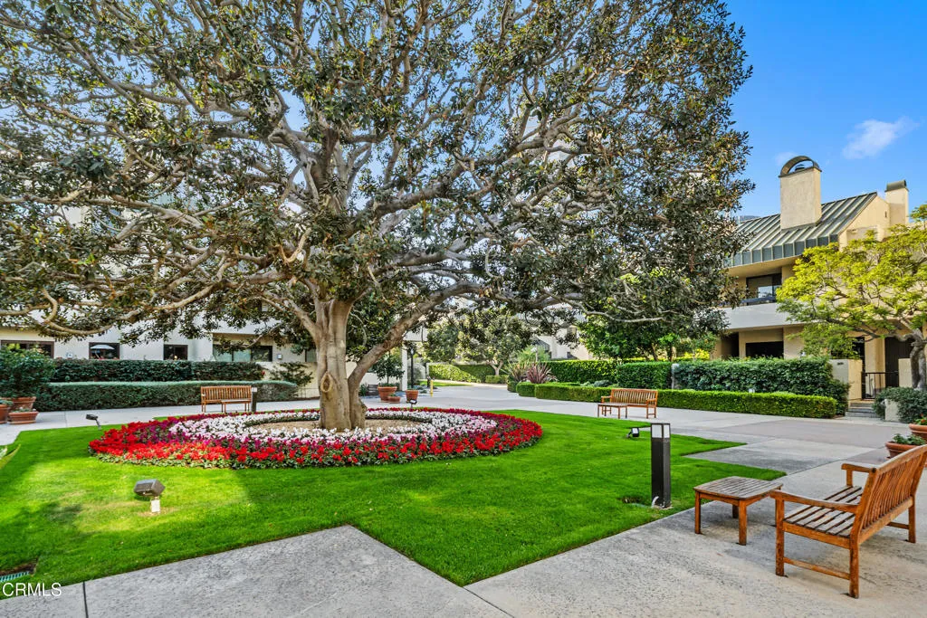 2329 Century Hill, Los Angeles, California 90067 home-pic-26