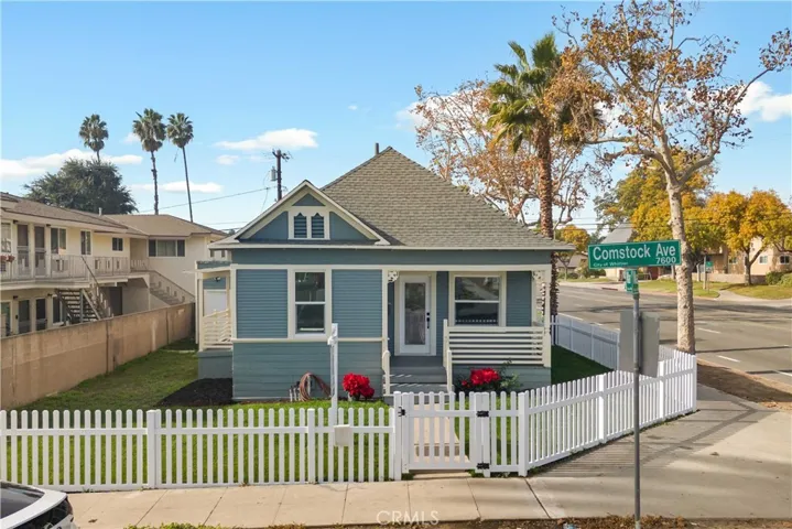 7603 Comstock, Whittier, California 90602