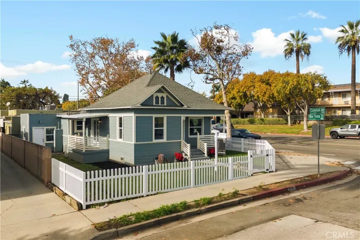7603 Comstock, Whittier, California 90602