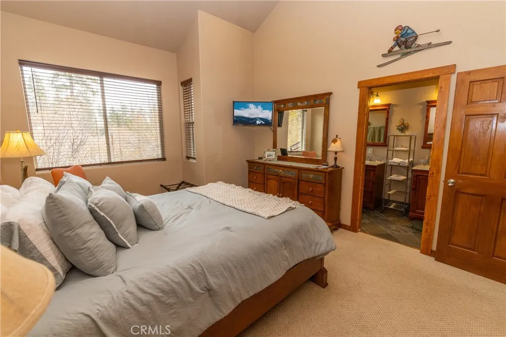 39255 Seminole, Fawnskin, California 92333 home-pic-20