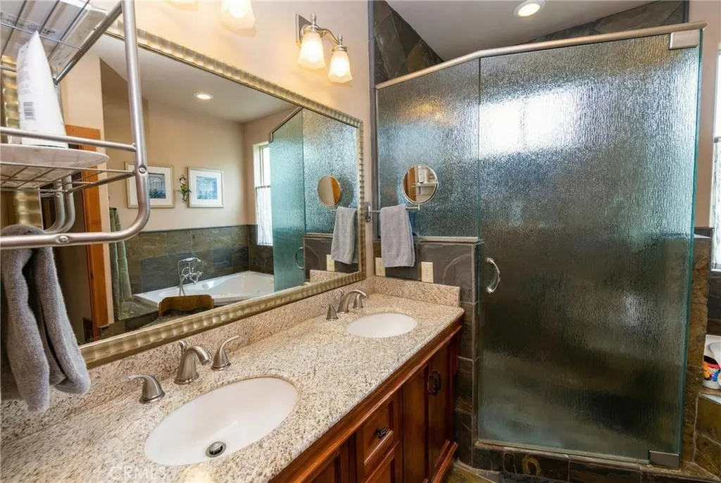 39255 Seminole, Fawnskin, California 92333 home-pic-17