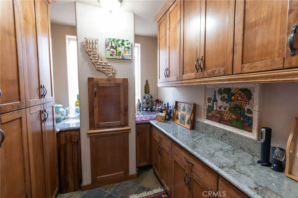 39255 Seminole, Fawnskin, California 92333 home-pic-25