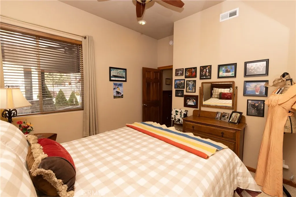 39255 Seminole, Fawnskin, California 92333 home-pic-28