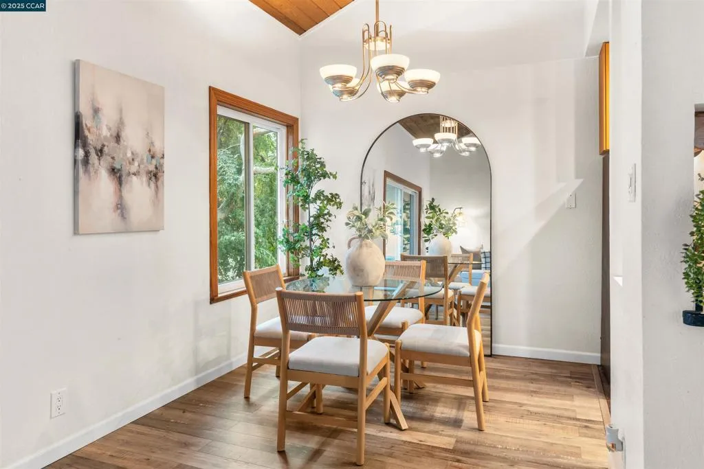 2720 Oak Rd 129, Walnut Creek, California 94597 home-pic-10