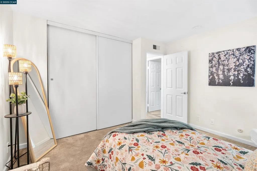 2720 Oak Rd 129, Walnut Creek, California 94597 home-pic-21