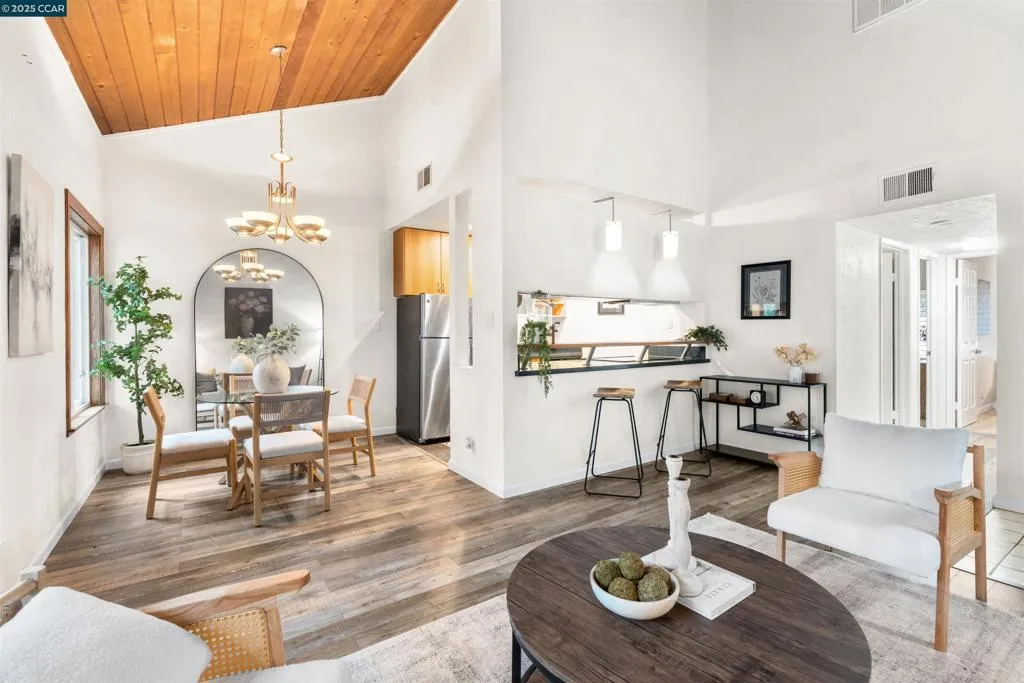 2720 Oak Rd 129, Walnut Creek, California 94597 home-pic-7