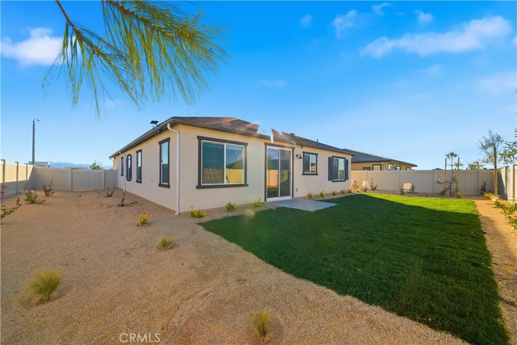 3248 E Avenue J-3, Lancaster, California 93535 home-pic-28