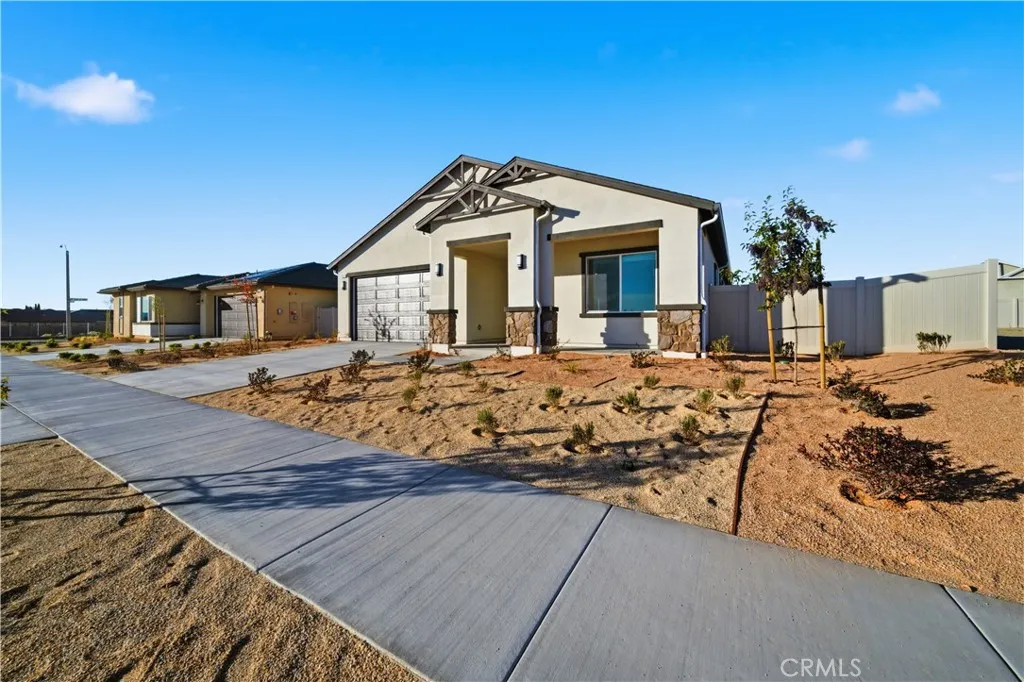 3248 E Avenue J-3, Lancaster, California 93535 home-pic-4