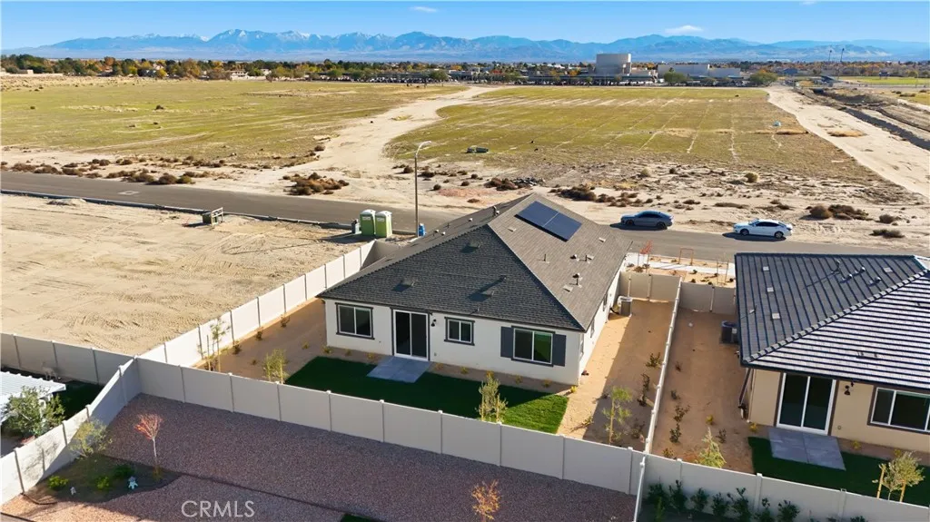 3248 E Avenue J-3, Lancaster, California 93535 home-pic-33