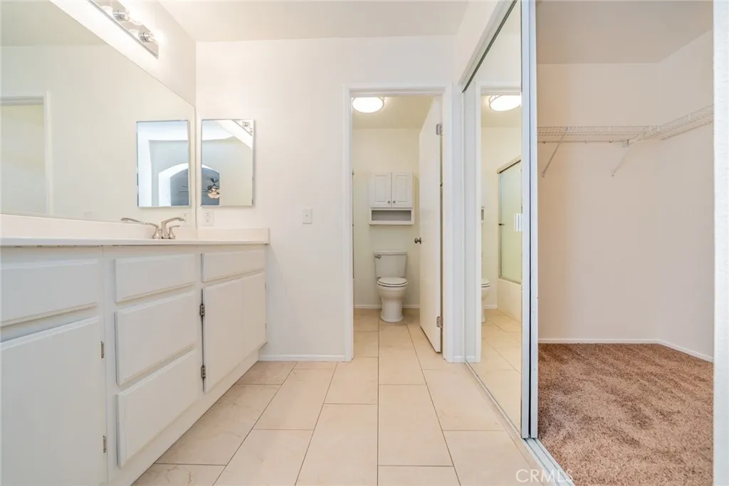 13686 Sylvan Oaks Road, Victorville, California 92392 home-pic-16