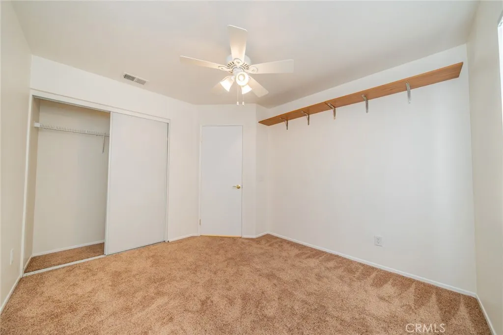 13686 Sylvan Oaks Road, Victorville, California 92392 home-pic-22
