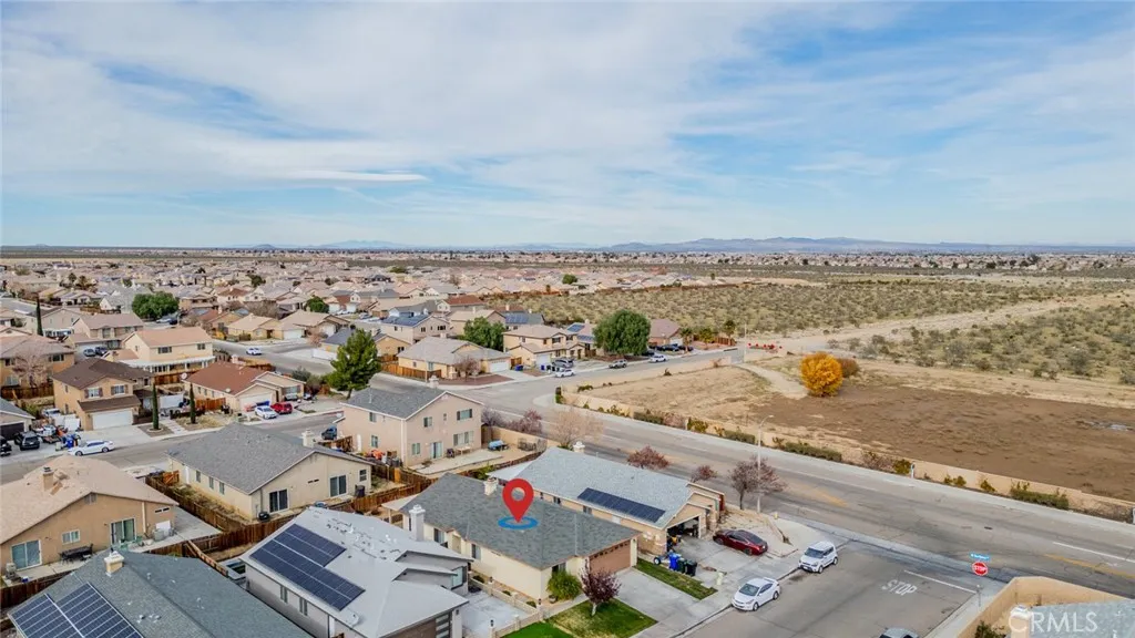 13686 Sylvan Oaks Road, Victorville, California 92392 home-pic-35